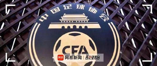 带跳蛋上街高潮失禁了